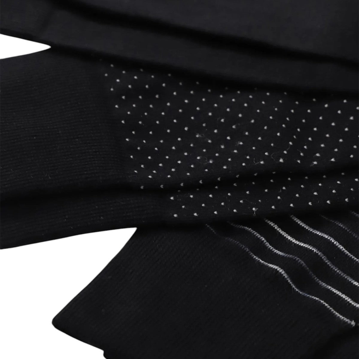 46572785